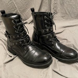 Lace up Combat Boot